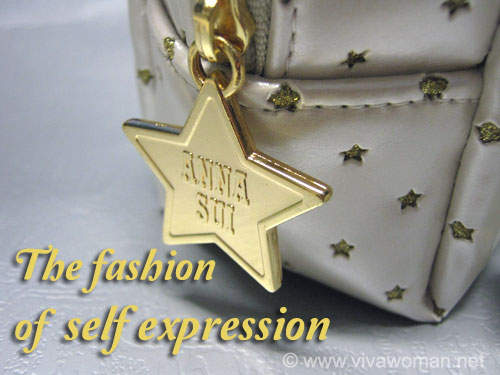I am a fan of Anna Sui fashion