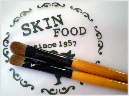 skin-food-eyeshadow-brush1