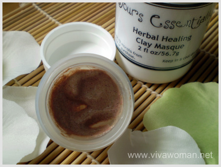 herbal-healing-clay-masque