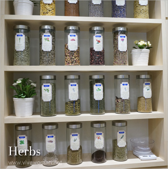 Neals-Yard-Remedies-Herb-Selection