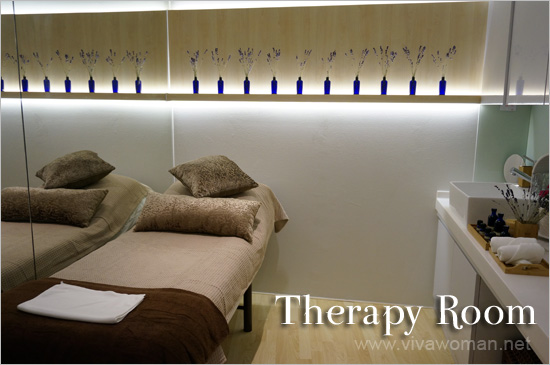 Neals-Yard-Remedies-Therapy-Room