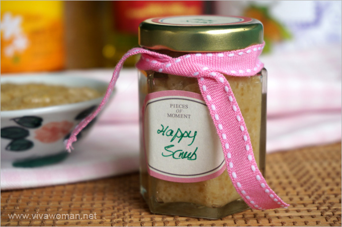 Almond-Honey-Sugar-Scrub