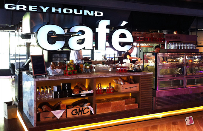 Greyhound Cafe