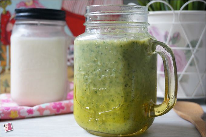 smoothie with kefir