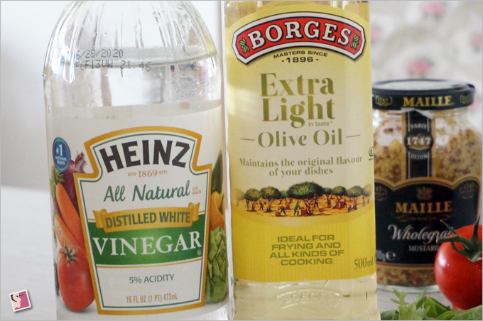 Vinegar & Olive Oil