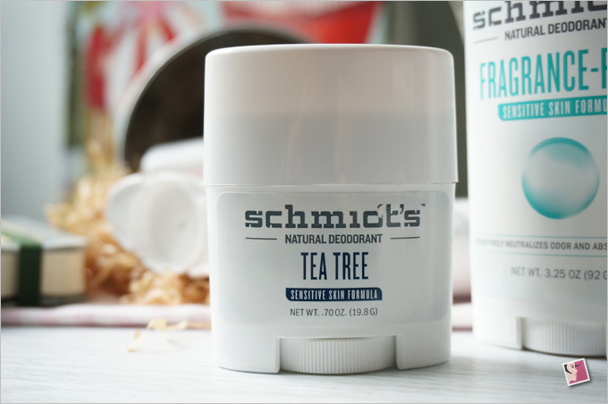 Schmidt's Natural Deodorant Tea Tree Sensitive Skin Formula